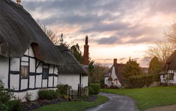 is Cowlinge thatch roofing popular